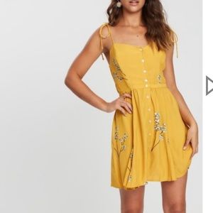 Rue Stiic yellow floral button down sundress